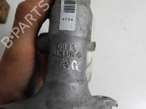 Used Brake master cylinder FIAT 500 (312_) 1.2 (312AXA1A) (69 hp) 20069229