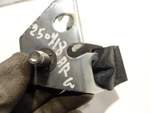 Seat buckle NISSAN QASHQAI II (J11, J11_) 1.6 dCi ALL MODE 4x4-i | BP29571374I32 
