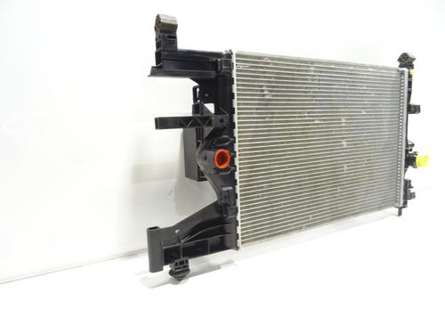 water-radiator-opel-astra-j-p10-2009-2010-2011-2012-2013-2014-2015-2016-23844801 main image
