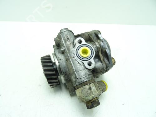 Used Steering pump MITSUBISHI PAJERO II (V3_W, V2_W, V4_W, V5_W) 2.8 TD (V46W, V26W) (125 hp) 29490113