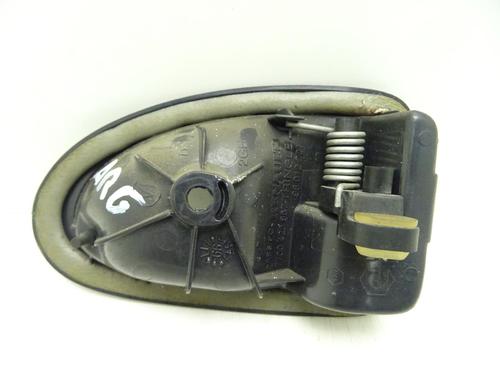 rear-left-interior-door-handle-renault-clio-ii-hatchback-van-sb012_-1998-29012494 main image