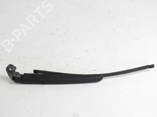 Used Rear windshield wiper arm AUDI A1 (8X1, 8XK) 1.6 TDI (105 hp) 20041520