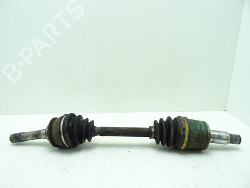 Transmisión delantera derecha SUZUKI GRAND VITARA I (FT, HT) 2.7 4x4 (JA627, SQ627W2) (173 hp) 31758245