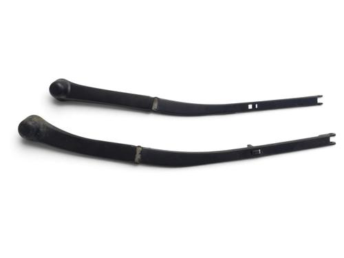 Used Front windshield wiper arm Front windshield wiper arm LAND ROVER RANGE ROVER III (L322) 3.0 D 4x4 (177 hp) 40444313 40444313