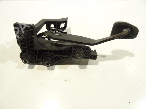 Used Break pedal Break pedal DACIA DUSTER (HM_) [2017-2026] 22643108 22643108