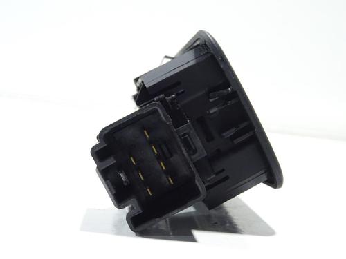 Used Right rear window switch Right rear window switch LAND ROVER RANGE ROVER SPORT I (L320) 2.7 D 4x4 (190 hp) 30535087 30535087