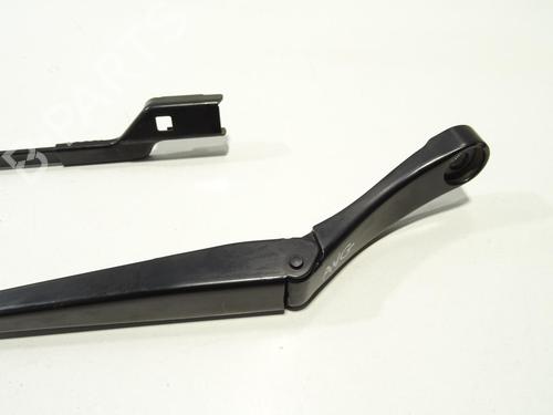 Front windshield wiper arm OPEL ASTRA K (B16) 1.5 CRDI (68) | BP30059606C143 