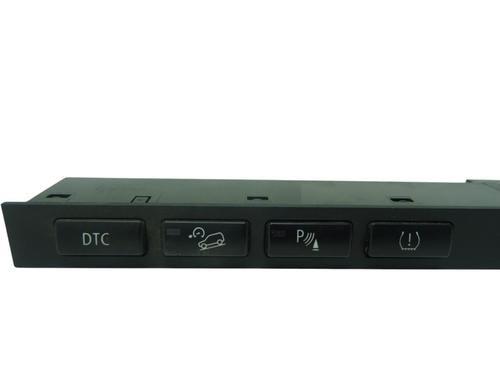 switch-bmw-x3-e83-2003-2004-2005-2006-2007-2008-2009-2010-2011-35969278 main image
