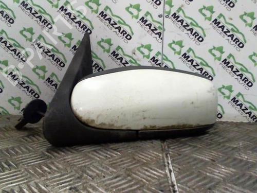 Left mirror PEUGEOT 605 (6B) 2.1 Turbo Diesel | BP21965502C26 