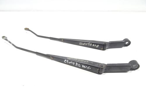 Used Front windshield wiper arm CHEVROLET LACETTI (J200) 2.0 D (121 hp) 23904184