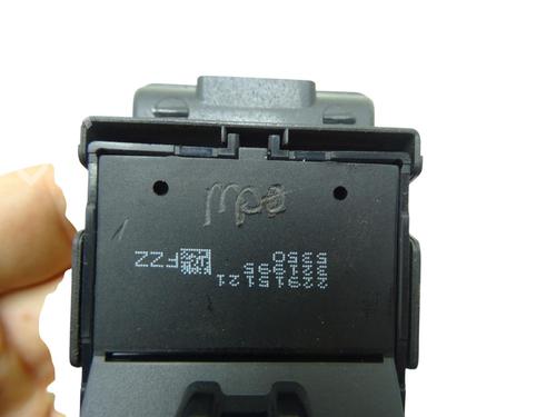Used Left front window switch Left front window switch 38536911 38536911