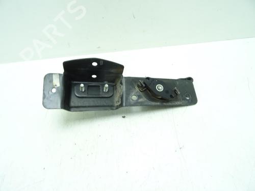 Indvendigt håndtag RENAULT TRAFIC II Van (FL) 1.9 dCi 80 (FL0B) (82 hp) 32666425