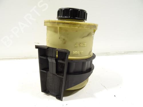Power steering reservoir RENAULT SCÉNIC I MPV (JA0/1_, FA0_) 1.9 dTi (JA0N) | BP30858790M117