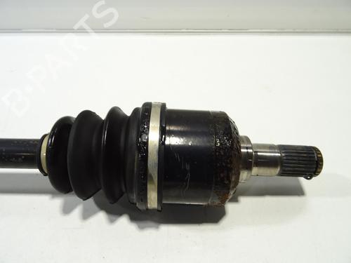 Used Right rear driveshaft Right rear driveshaft HYUNDAI SANTA FÉ II (CM) 2.2 CRDi 4x4 (155 hp) 26456988 26456988