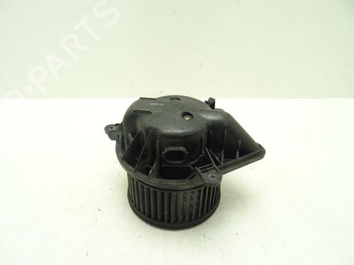 Motor calefaccion RENAULT TRAFIC II Van (FL) 1.9 dCi 80 (FL0B) (82 hp) 32666435