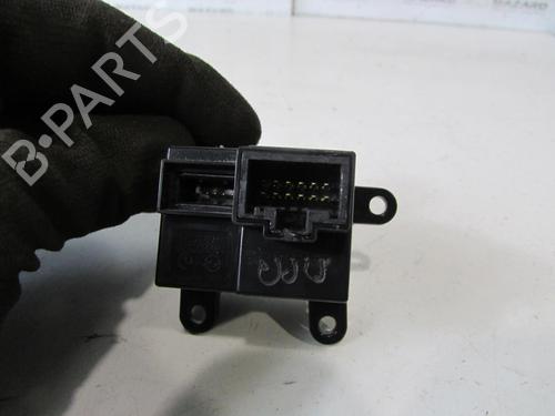 BP21972319M83 main image