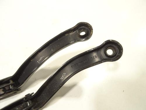 Front windshield wiper arm OPEL CORSA E (X15) 1.4 Turbo (08, 68) | BP26657098C143 