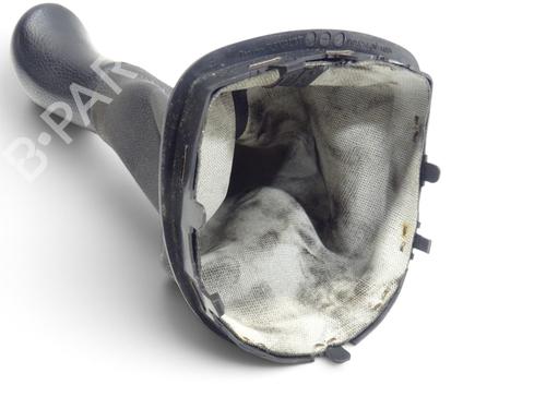 shift-knob-renault-clio-iii-br01-cr01-2005-2006-2007-2008-2009-2010-2011-2012-2013-2014-40124139 main image