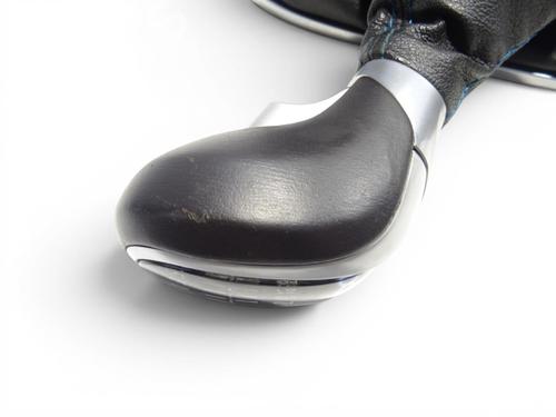 Gearknop Gearknop OPEL ASTRA J GTC 2.0 OPC Turbo (08) (280 hp) 35977468 35977468
