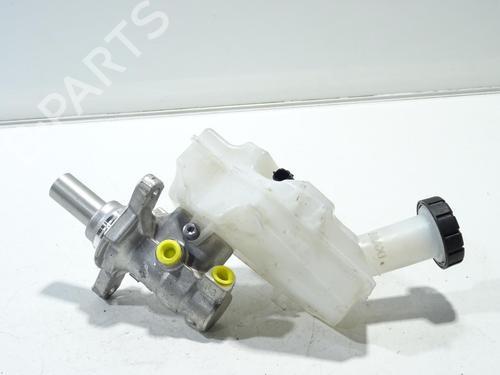 Hovedbremsecylinder RENAULT CLIO V (B7_) 1.5 Blue dCi 100 (B7AD) (101 hp) 29209655