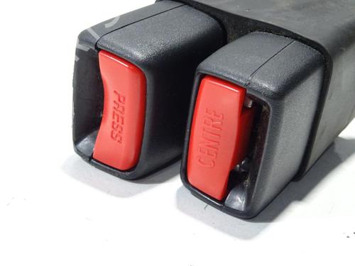 Seat buckle NISSAN QASHQAI II (J11, J11_) 1.5 dCi | BP30173031I32