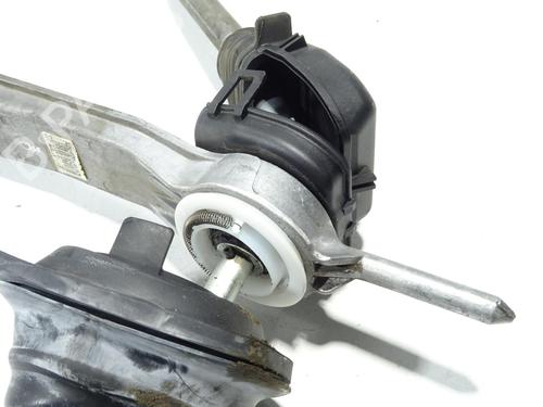 Used Gear lever Gear lever MERCEDES-BENZ C-CLASS (W204) C 220 CDI (204.002) (170 hp) 29503825 29503825