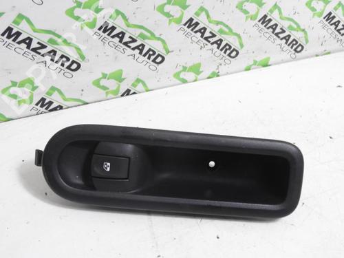 Used Right front window switch RENAULT CLIO III (BR0/1, CR0/1) 1.5 dCi (C/BR0G, C/BR1G) (68 hp) 20175662