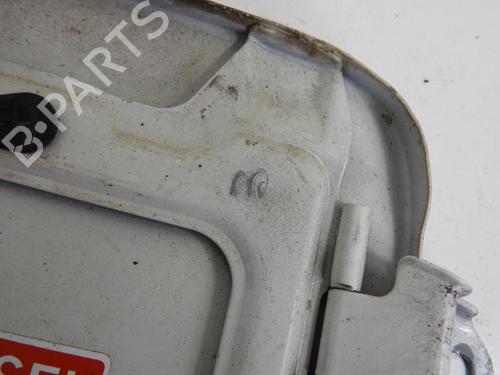 Fuel flap TOYOTA HIACE IV Van (__H1_, __H2_) 2.5 D-4D 4WD (KLH18, KLH28) BP21968071C131