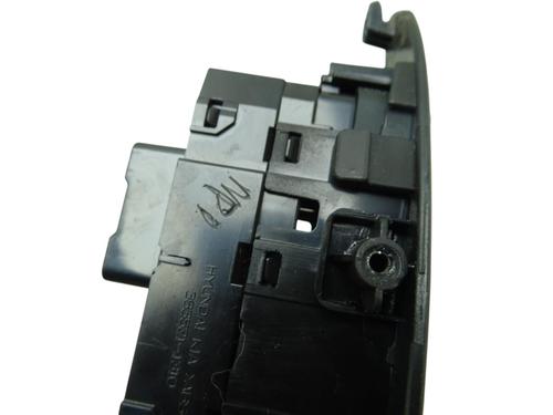Left rear window switch HYUNDAI ix35 (LM, EL, ELH) 2.0 CRDi 4WD | BP38493509I29 - Image 3