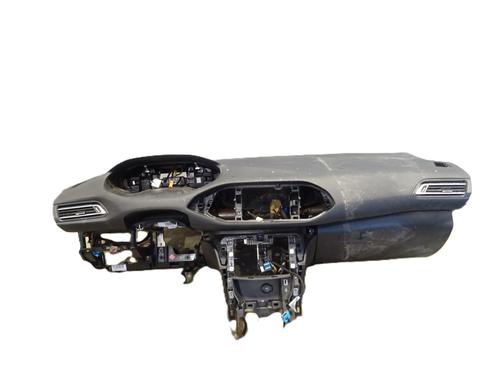 Dashboard PEUGEOT 308 II (LB_, LP_, LW_, LH_, L3_) 1.6 HDi / BlueHDi 115 (115 hp) 32341756
