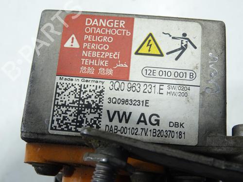 Used Electronic module Electronic module VW GOLF VII (5G1, BQ1, BE1, BE2) 1.4 GTE Hybrid (204 hp) 33236940 33236940