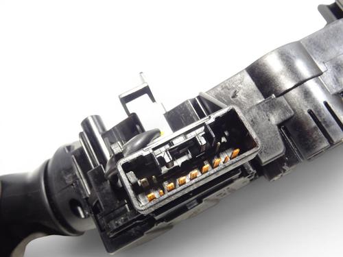 switch-toyota-auris-_e15_-2006-2007-2008-2009-2010-2011-2012-2013-36279256 main image