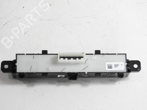 Used Warning switch Warning switch DACIA SANDERO III 1.0 SCe 65 (67 hp) 20065749 20065749