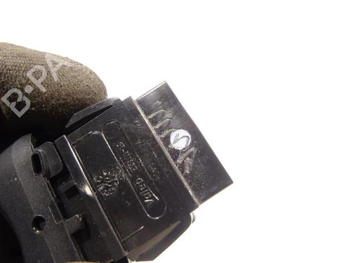 Switch DACIA DUSTER (HS_) 1.5 dCi 4x4 (HSMC, HSMD) | BP29838573I30