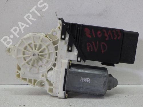 Used Right front window motor SEAT LEON (1M1) 1.6 16 V (105 hp) 20055034