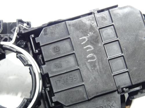 switch-suzuki-vitara-ly-2015-33828796 main image