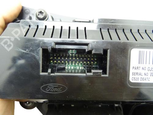 Used Climate control Climate control 39085844 39085844