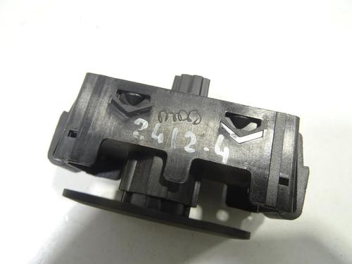 Used Warning switch Warning switch DACIA SANDERO II 1.2 (75 hp) 26040623 26040623