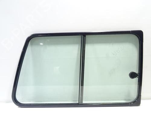 Used Rear right door window MITSUBISHI PAJERO III (V7_W, V6_W) 2.5 TDi (V64W, V74W) (115 hp) 32468252