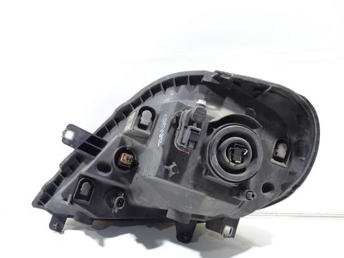 Right headlight RENAULT TRAFIC II Van (FL) 2.0 dCi 115 (FL01, FL0U) | BP20300501C29 