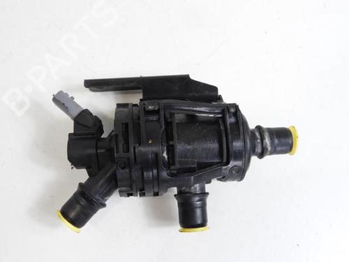 Used Thermostat housing Thermostat housing NISSAN NAVARA NP300 Pickup (D23, D23T) 2.3 dCi 4x4 (D231) (163 hp) 22556112 22556112