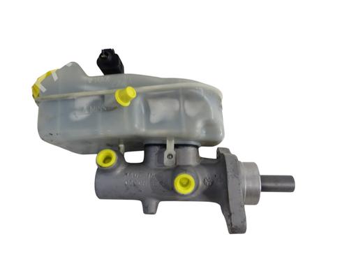Used Brake master cylinder Brake master cylinder 39517885 39517885