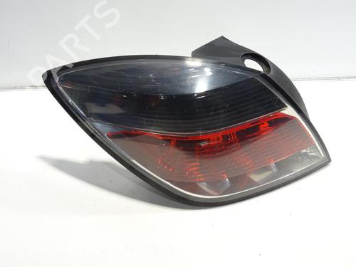 Left taillight OPEL ASTRA H GTC (A04) 1.9 CDTi (L08) | BP30478879C34