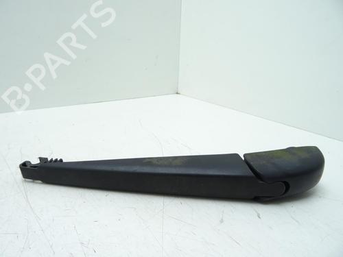 Used Rear windshield wiper arm TOYOTA VERSO (_R2_) 2.0 D-4D (AUR20_, AUR20R) (124 hp) 31993630