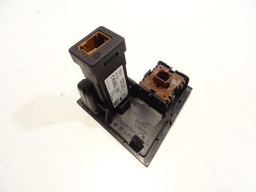 Used Card reader Card reader PEUGEOT 508 SW I (8E_) 2.0 BlueHDi 180 (180 hp) 27818054 27818054