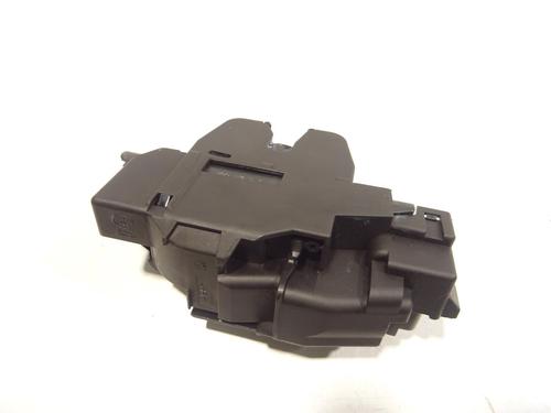 Used Tailgate lock Tailgate lock CITROËN C4 III (BA_, BB_, BC_) 1.2 Hybrid 136 (BAHPYJ) (136 hp) 29484585 29484585