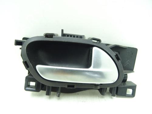 Used Front right interior door handle PEUGEOT 208 I (CA_, CC_) 1.6 HDi / BlueHDi 75 (75 hp) 31906239