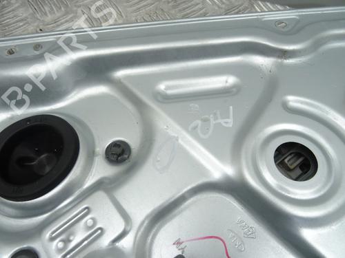 Rear right window mechanism KIA VENGA (YN) 1.4 CRDi 90 | BP30132156C25