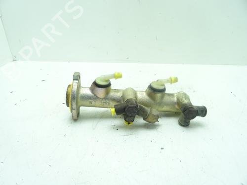 Used Brake master cylinder Brake master cylinder PEUGEOT J9 Van 2.1 D (56 hp) 33050040 33050040
