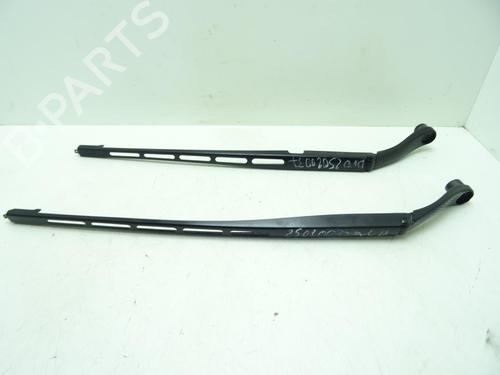 Used Front windshield wiper arm CITROËN C5 III (RD_) 3.0 HDi 240 (RDX8CA) (241 hp) 31573931